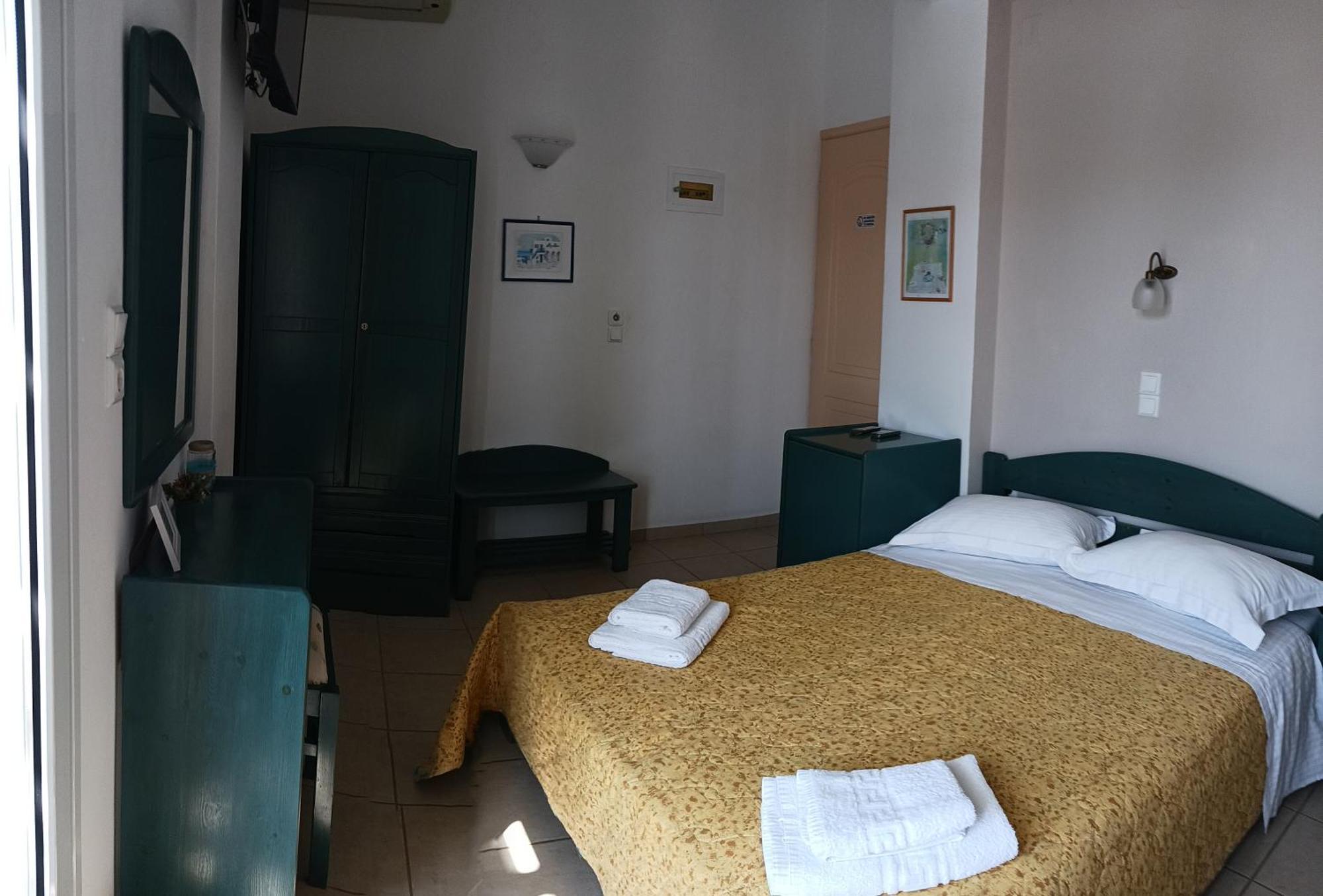 πικροδάφνες Guest house *