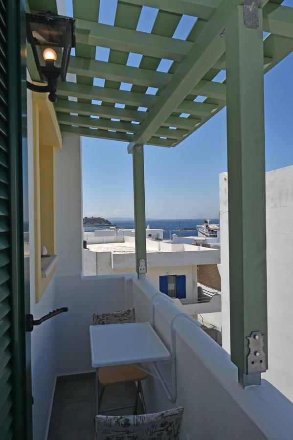 πικροδάφνες Tinos